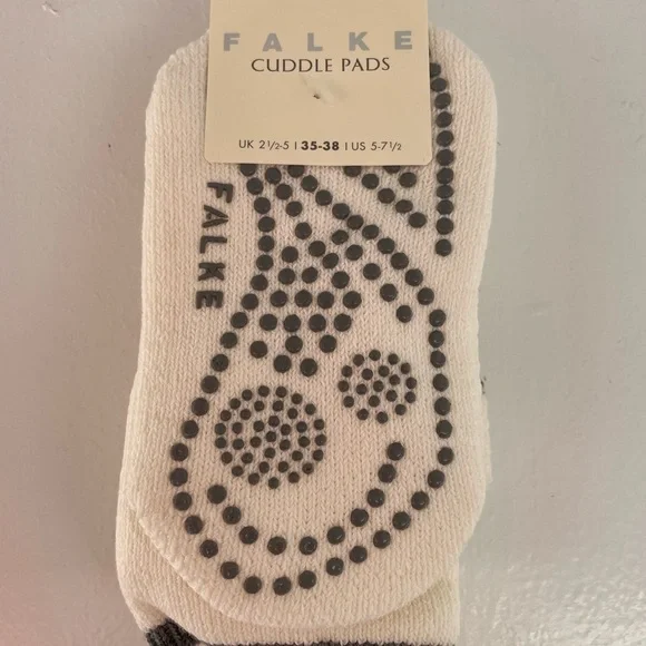 NWT Cuddle Pads Women’s House Socks - Picture 2 of 4